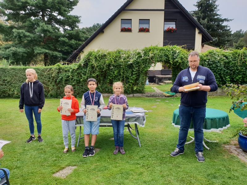 Ullersdorf 2018 Rosalie Theodor und Veronika